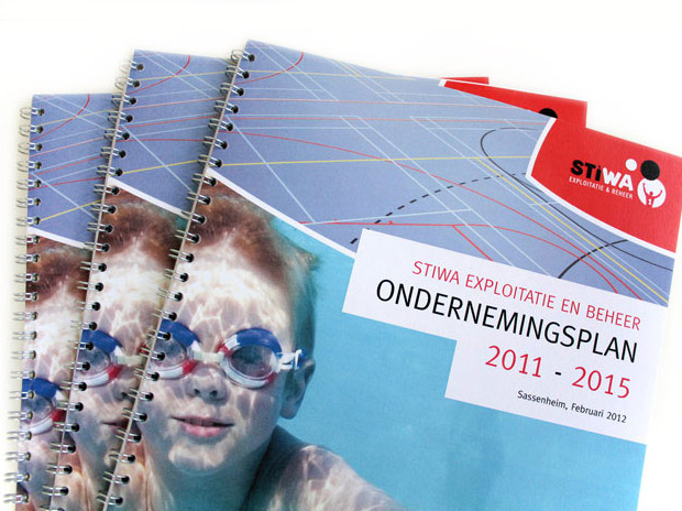 Taalsmid verzorgt duidelijke teksten voor jaarverslagen, ondernemersplannen en nieuwsbrieven. jaarverslag en ondernemingsplan